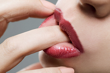 Gagging – wenn der Partner auf Würgegeräusche steht
